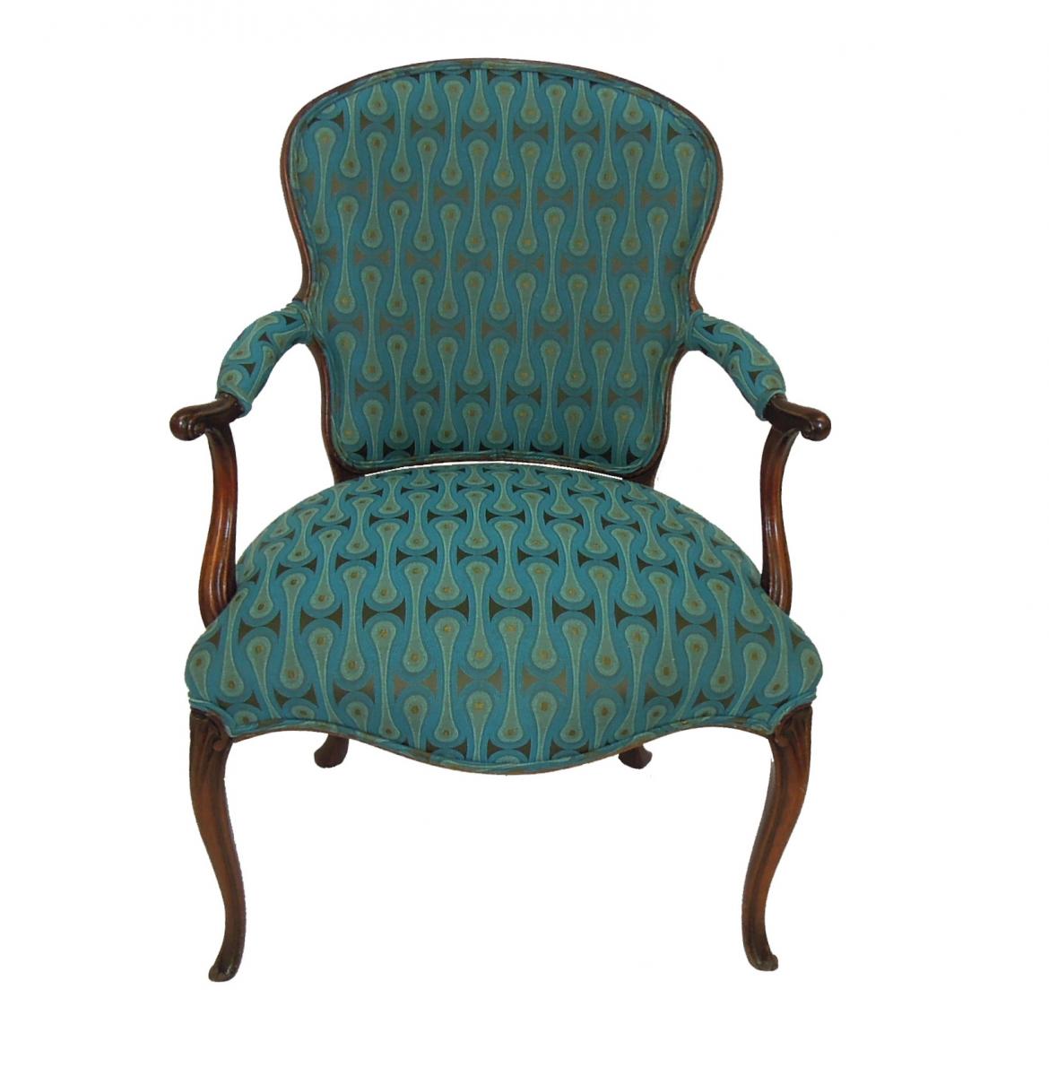 Traditional Dining Armchair
