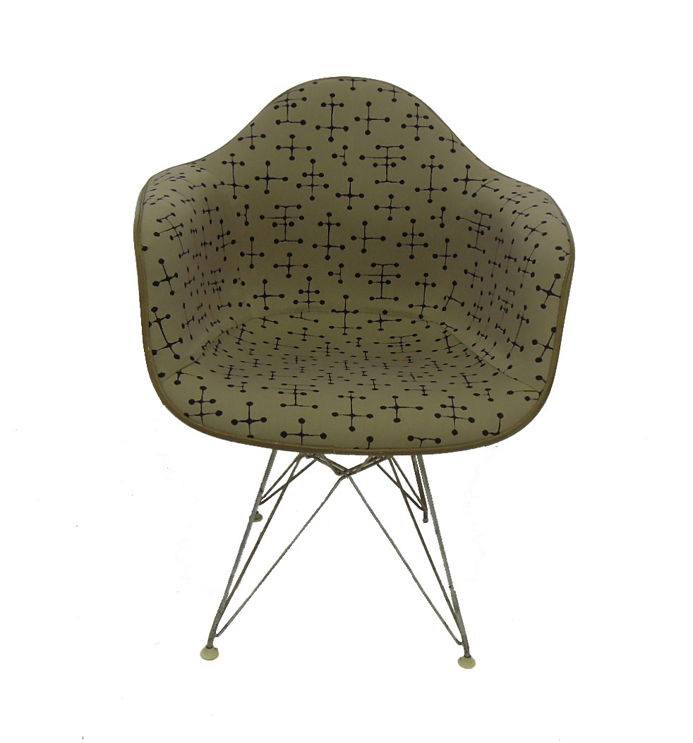 Eames Shell Chair in Dot Pattern