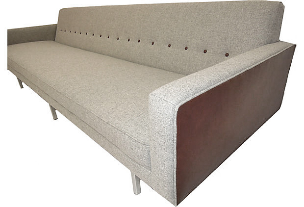 Herman Miller Classic 3-Seat Sofa 0693 Side View Herman Miller Classic 3-Seat Sofa 0693 Side View